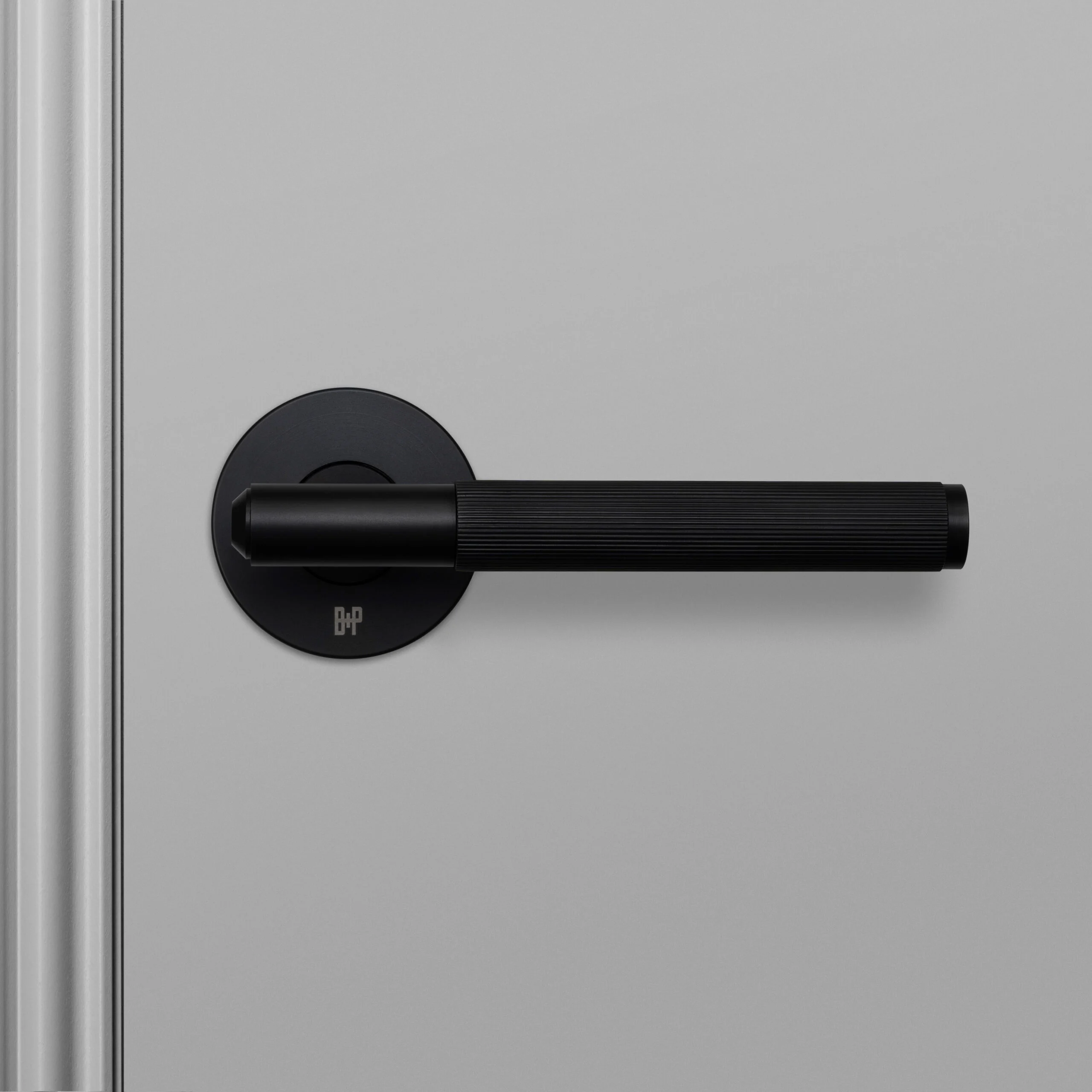 Door-handle_Fixed_Linear_Welders-Black_A2_Web_Square-scaled