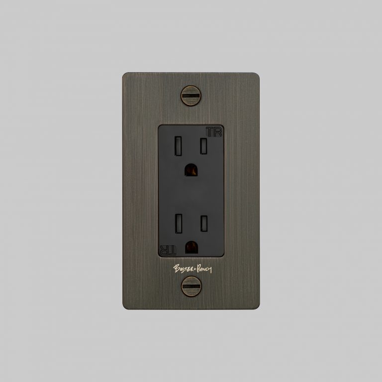 2. Buster+Punch_US_1G_Duplex_Outlet_Smoked_Bronze_Front