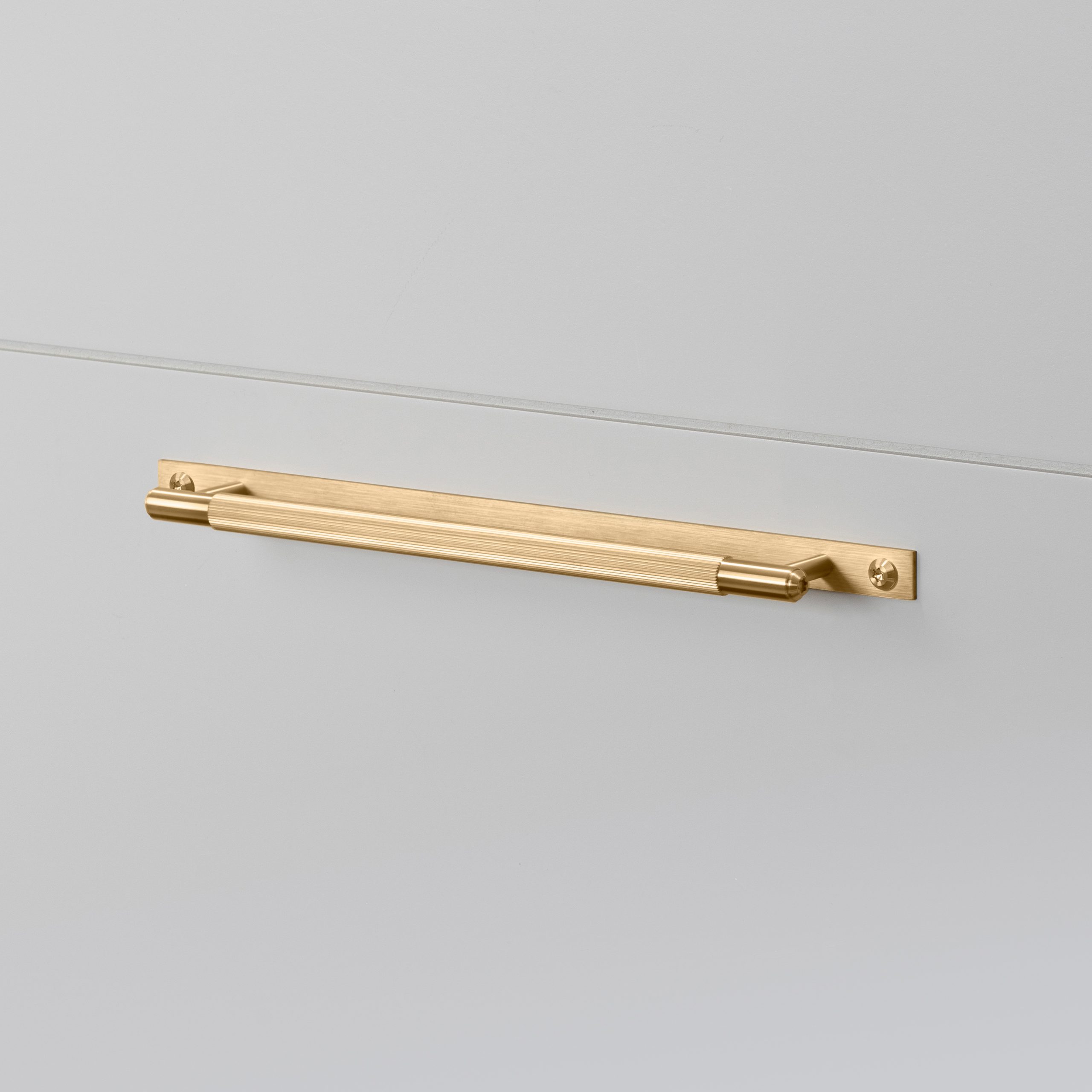 Medium Brass Pull Handle with Plate