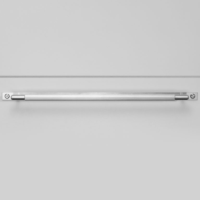 2.Buster+Punch_Pull_Bar_Plate_Large_Linear_Steel_Front