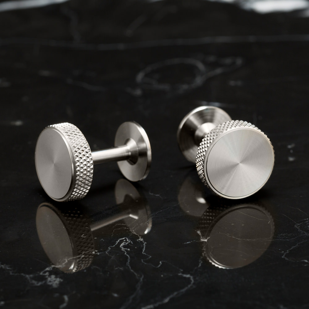 STEEL CUFFLINKS / MADE WITH SOLID KNURLED STEEL