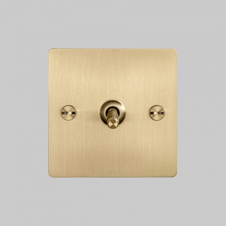 2. 1G_Toggle_Front_Brass