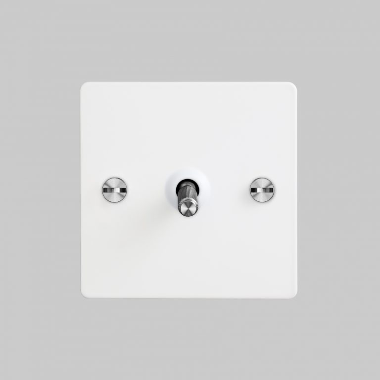 2. 1G_Toggle_Front_White_Steel